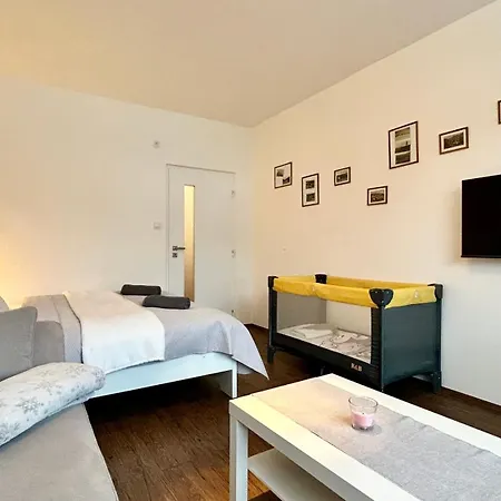 Apartment Amalka Pod Tanvaldskym Spicakem Jiretin pod Bukovou
