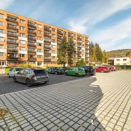 Amalka Pod Tanvaldskym Spicakem Jiretin pod Bukovou