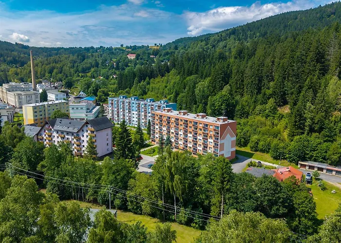 Amalka Pod Tanvaldskym Spicakem Apartament *